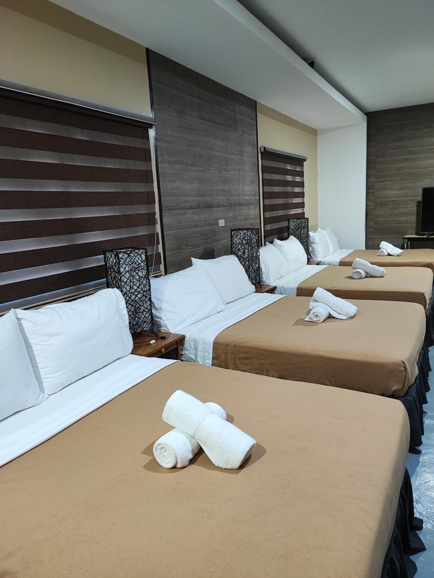 Raya Del Sol Dive Resort 마비니 외부 사진